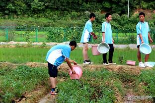 李圣龙：拍写真照是给自己留纪念，儿子不光模仿自己唱歌还写歌